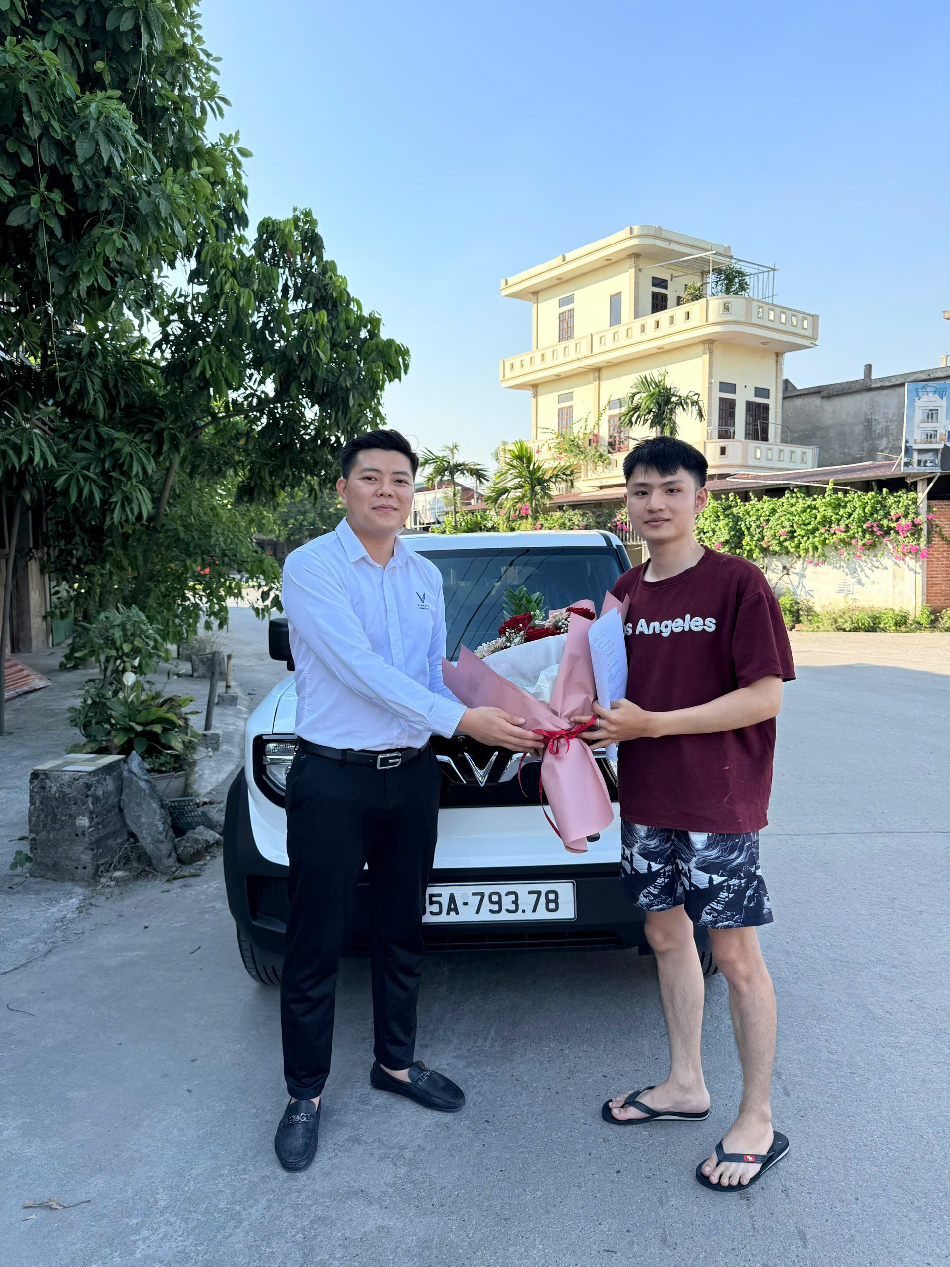 Em Tuấn - Ý Yên